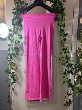 Wide Leg Pull-On Pants - Hot Pink